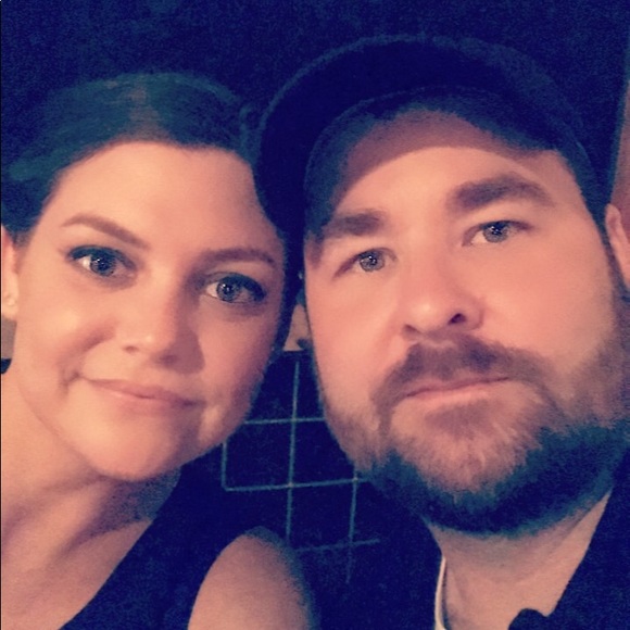 Meet your Posher, Tiffany - Picture 1 of 1